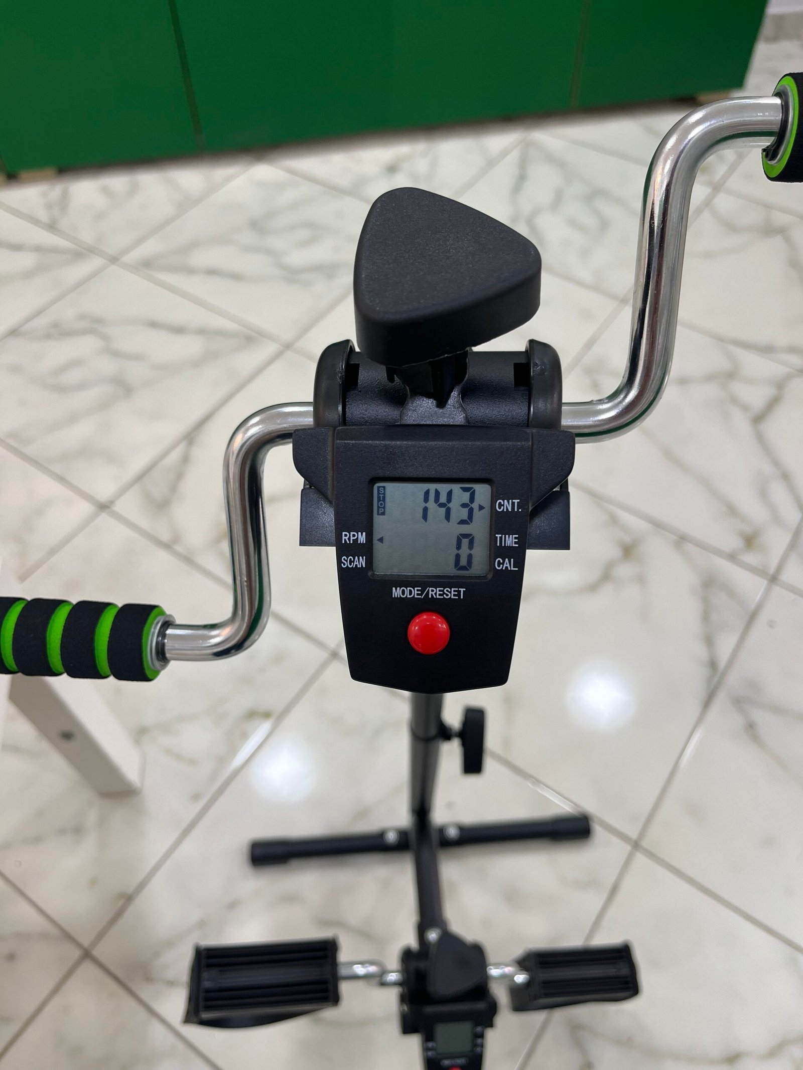 جهاز بدال رياضي جهاز البدال الرياضي المنزلي جهاز تمارين منزلي بدال رياضي منزلي جهاز تمارين الأرجل جهاز تمارين الذراعين Mini Pedal Exerciser جهاز رياضي لكبار السن بدال رياضي للمكتب جهاز تمارين أثناء الجلوس جهاز رياضي منزلي في المغرب